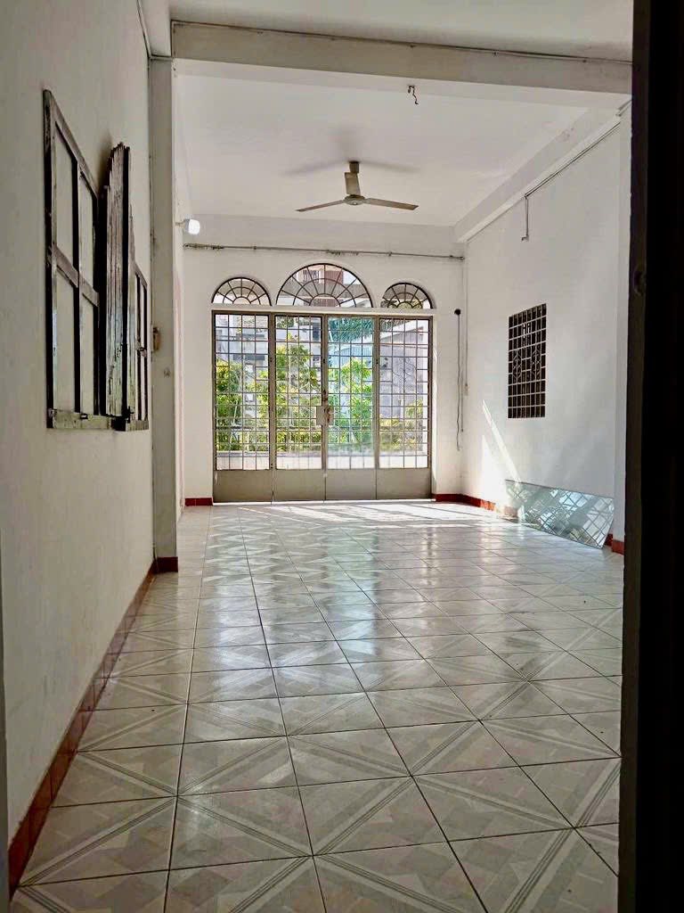 Cho thuê nhà 2 mặt tiền Lũy Bán Bích 68m², 2Lầu - GẦN NGÃ TƯ HÒA BÌNH - Ảnh 4